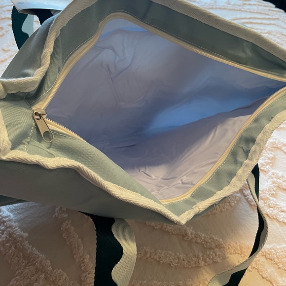 Insulated tote picnic bag  Business and pleasure brand Rivie green color. - Picture 9 of 11